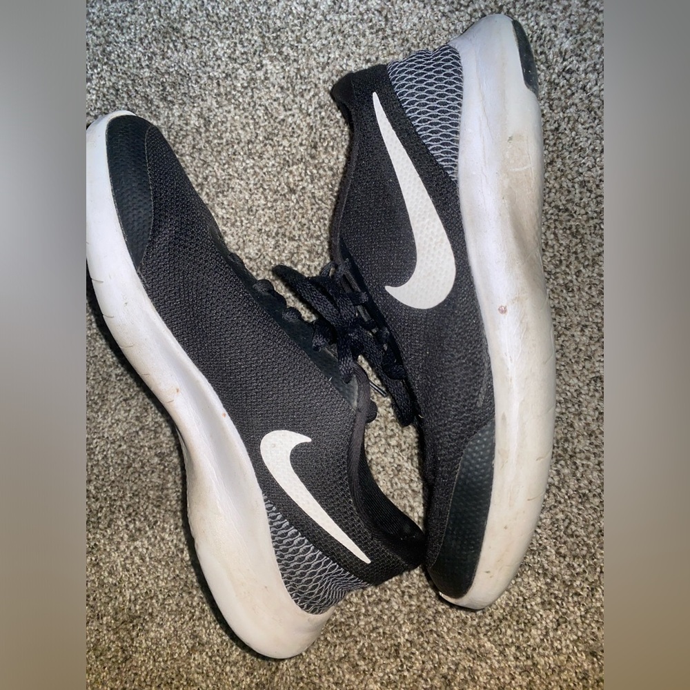 Nike Flex Experience RN 7